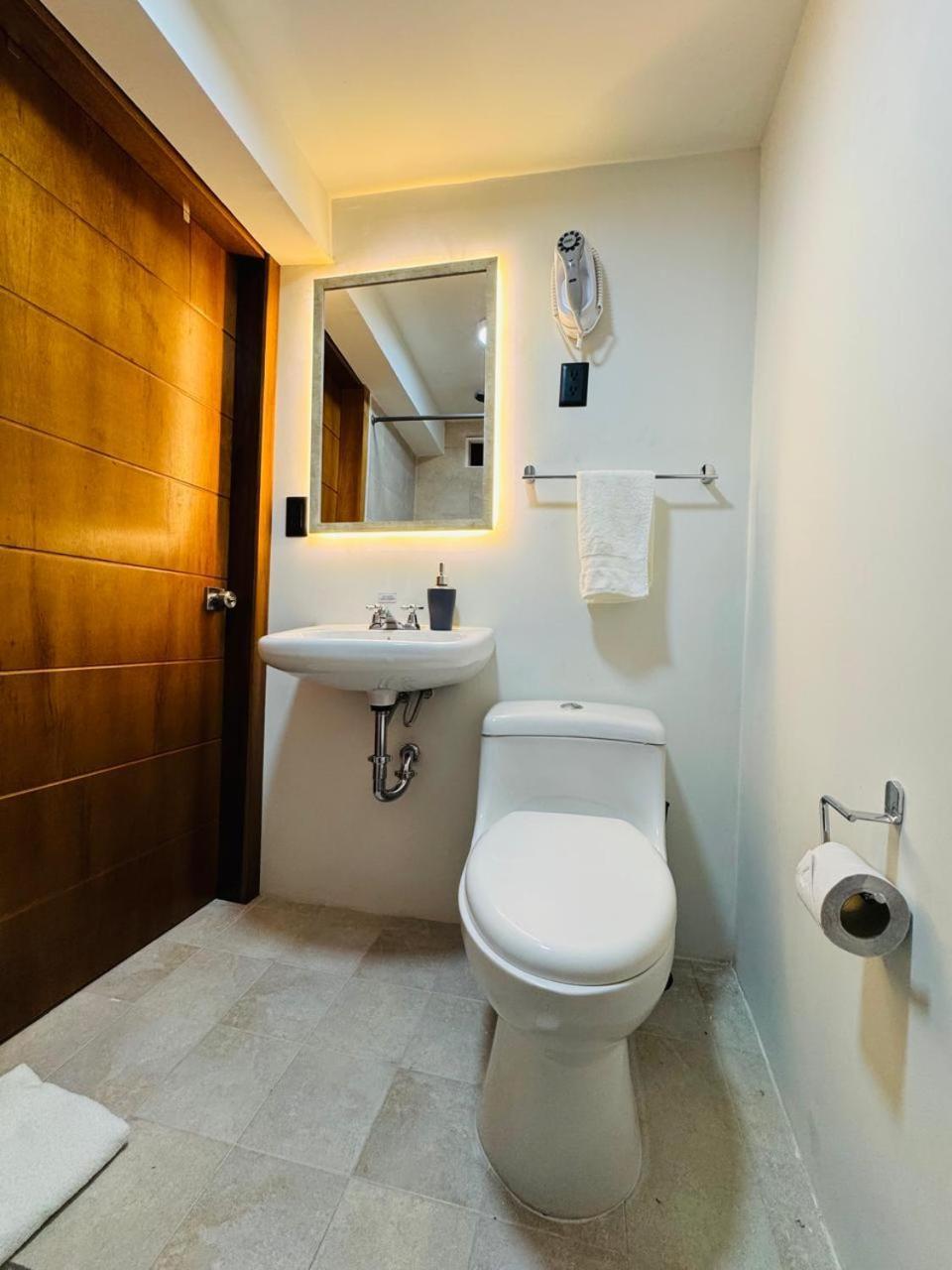 Hotel Bombay Baños Екстериор снимка