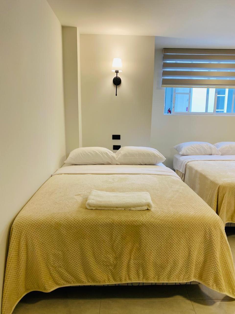 Hotel Bombay Baños Екстериор снимка