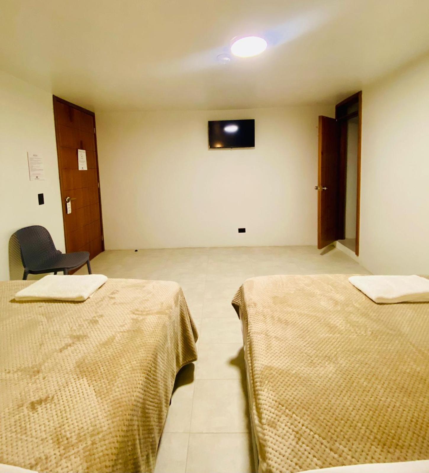 Hotel Bombay Baños Екстериор снимка