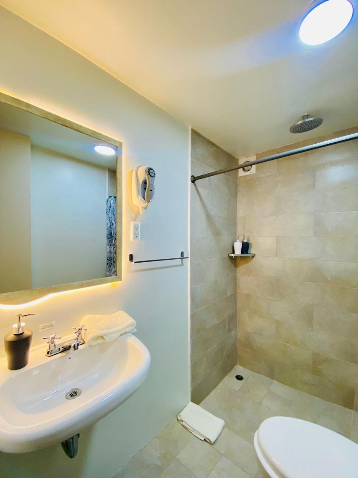 Hotel Bombay Baños Екстериор снимка