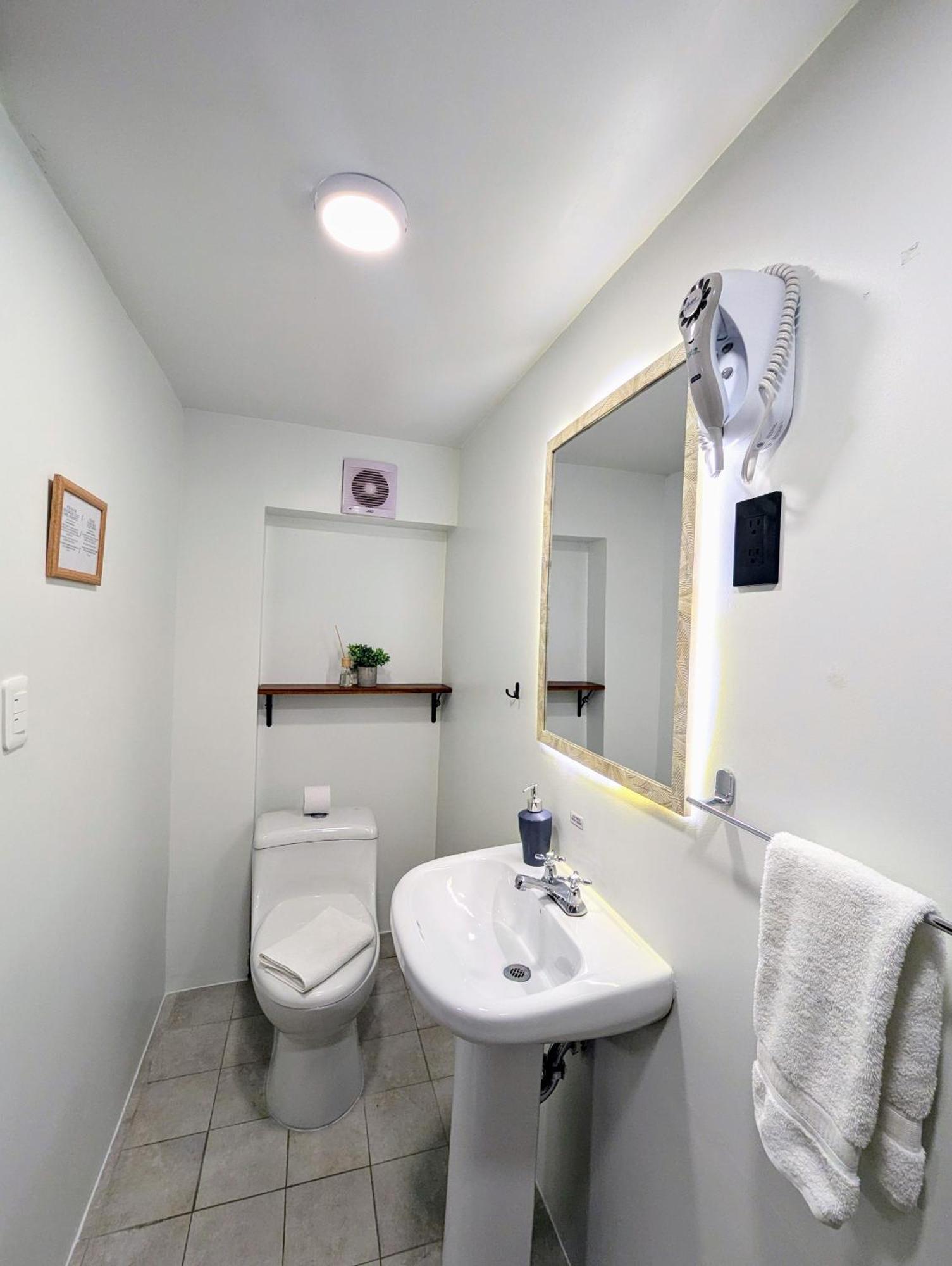 Hotel Bombay Baños Екстериор снимка