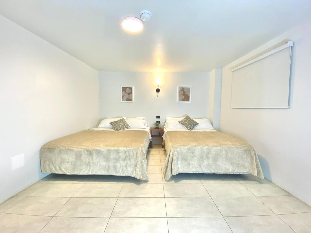 Hotel Bombay Baños Екстериор снимка