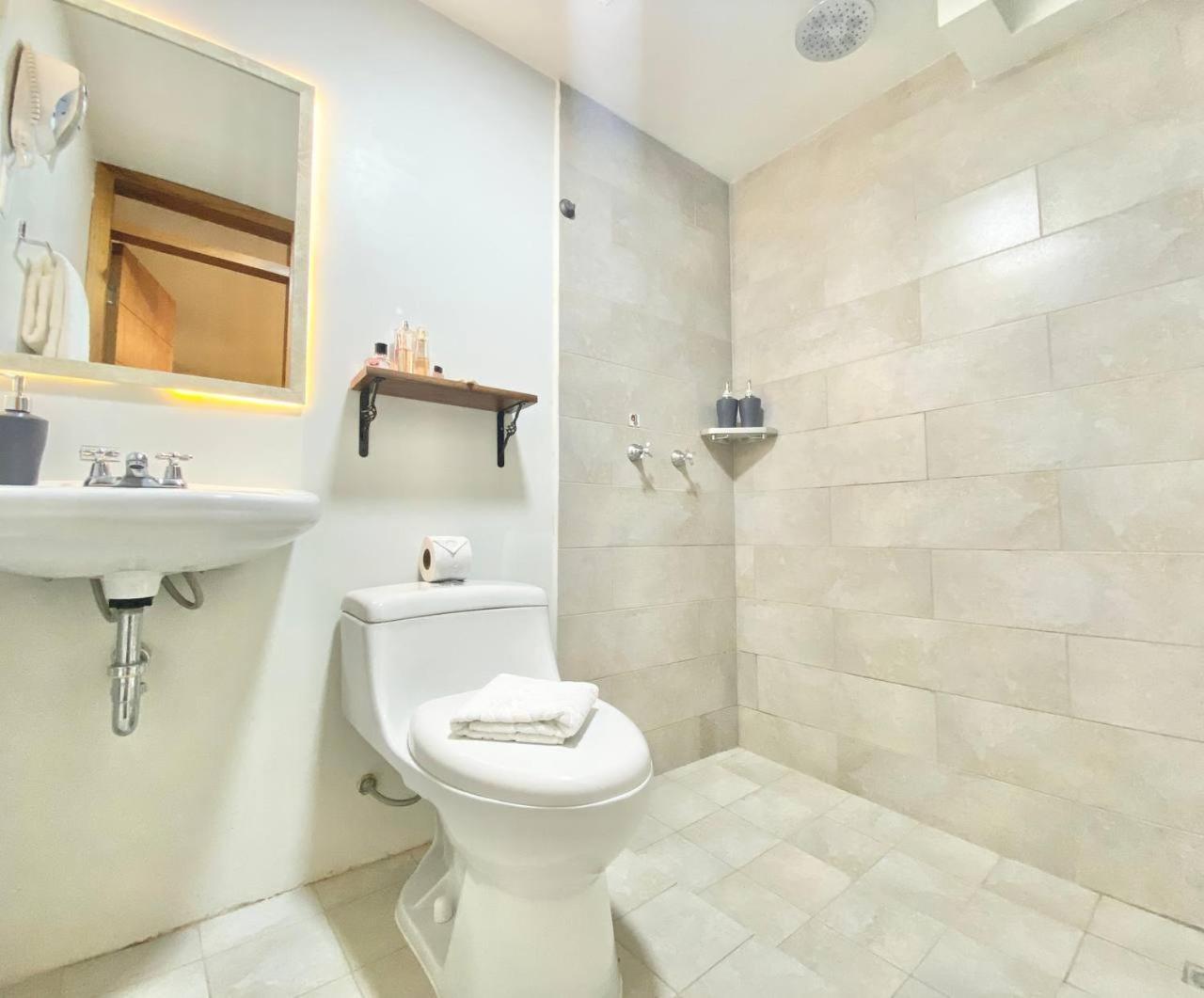Hotel Bombay Baños Екстериор снимка