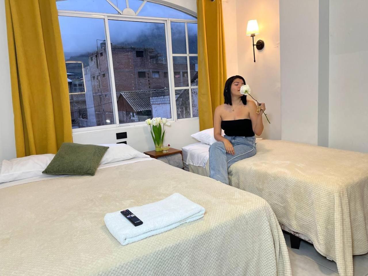 Hotel Bombay Baños Екстериор снимка