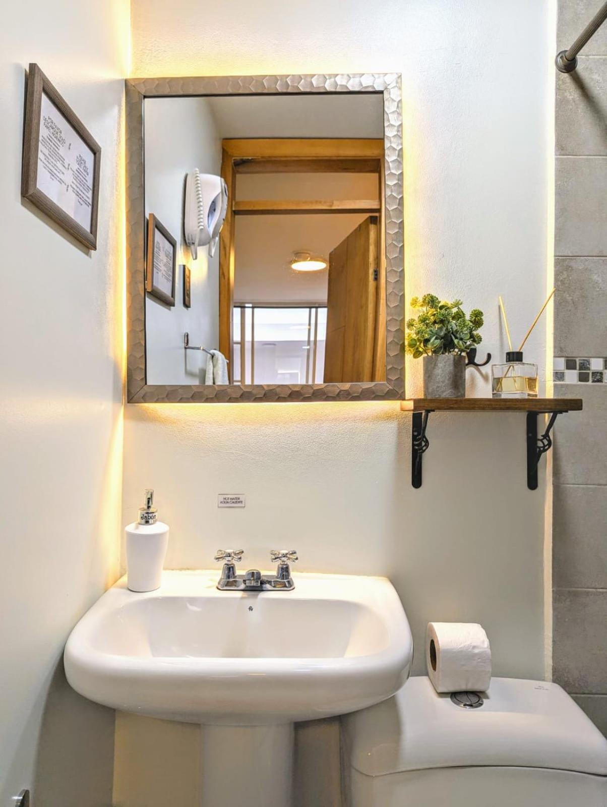 Hotel Bombay Baños Екстериор снимка